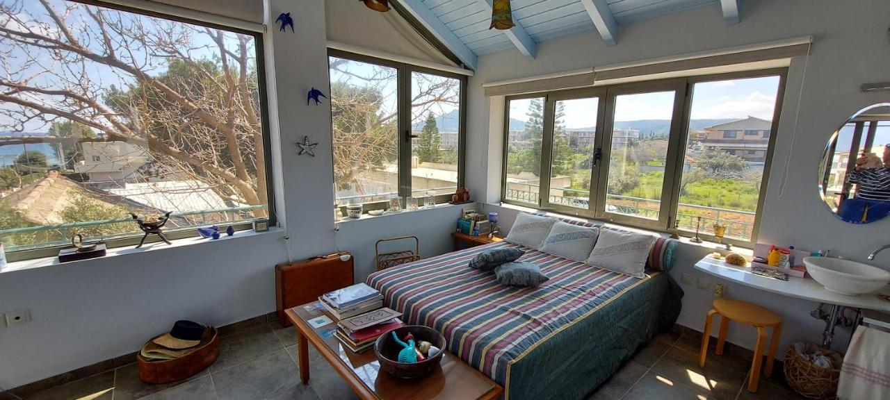 Апартаменты Lenia'S Loft Луца Экстерьер фото